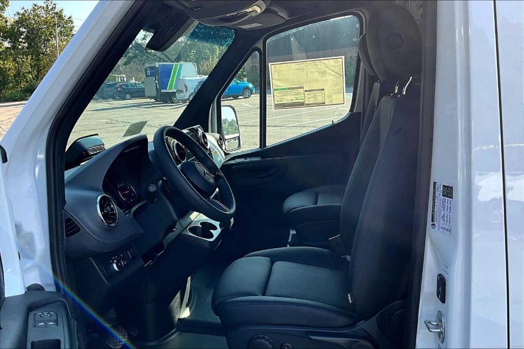 new 2025 Mercedes-Benz Sprinter 2500 car, priced at $58,873
