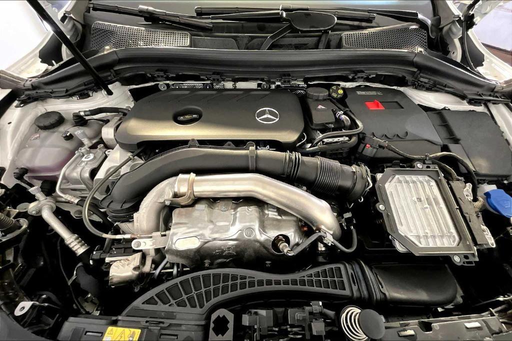new 2025 Mercedes-Benz GLA 250 car, priced at $44,250