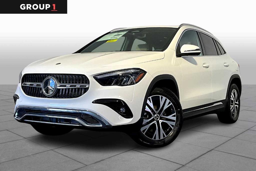 new 2025 Mercedes-Benz GLA 250 car, priced at $44,250