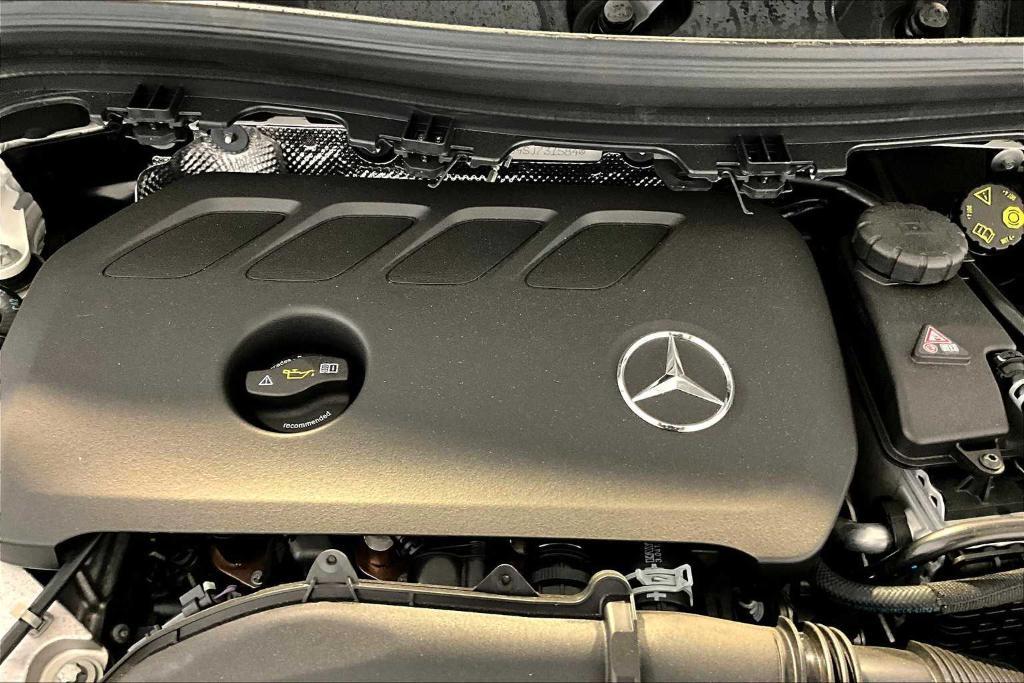 new 2025 Mercedes-Benz GLA 250 car, priced at $44,250