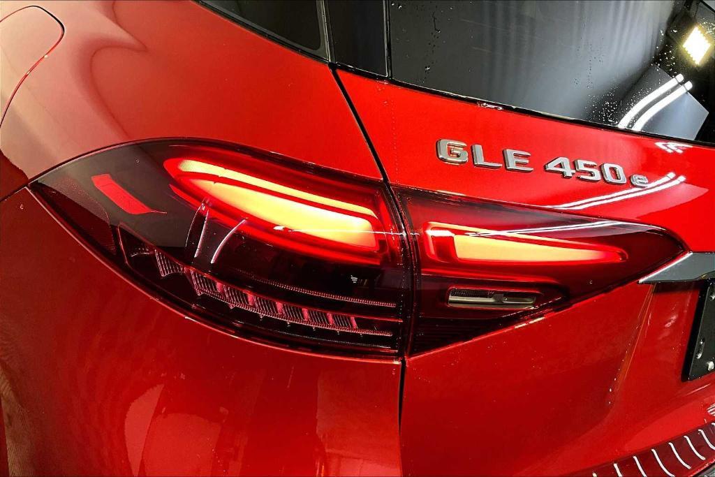new 2025 Mercedes-Benz GLE 450e car, priced at $88,715