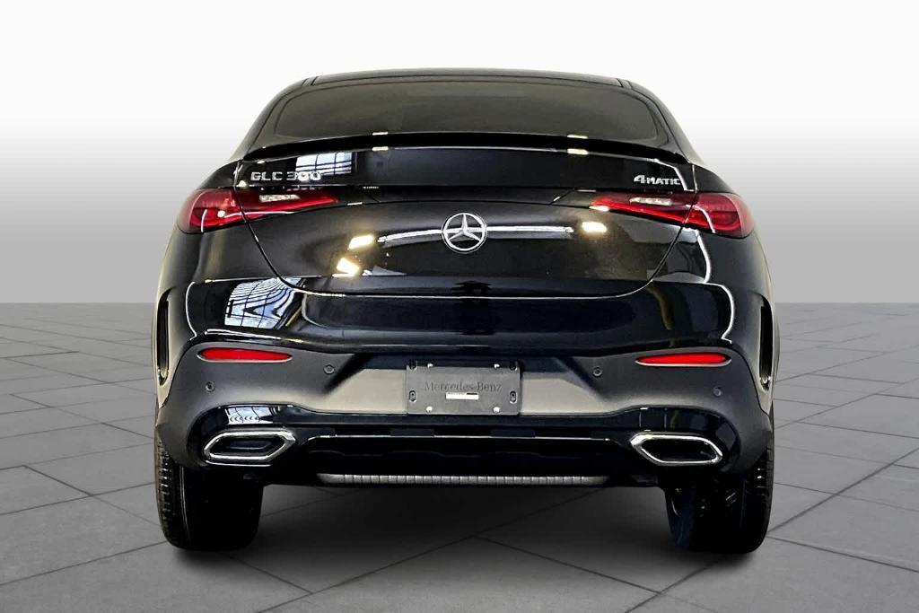 new 2025 Mercedes-Benz GLC 300 car, priced at $71,590