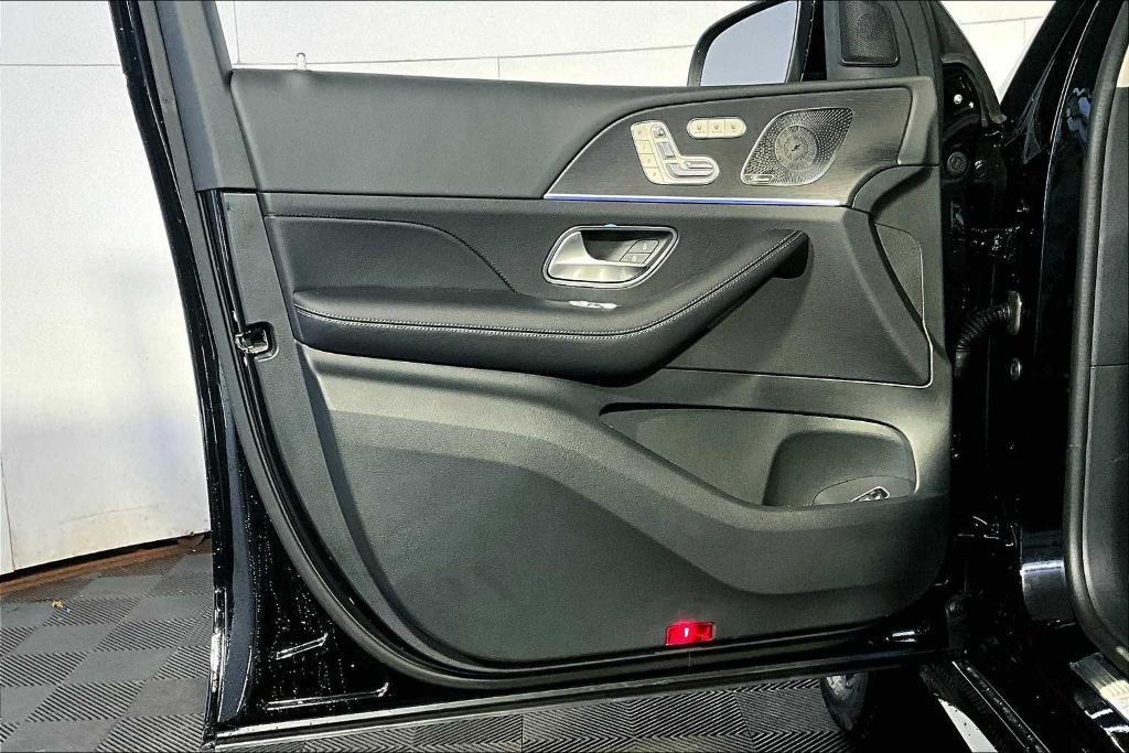 new 2026 Mercedes-Benz GLE 350 car, priced at $73,900