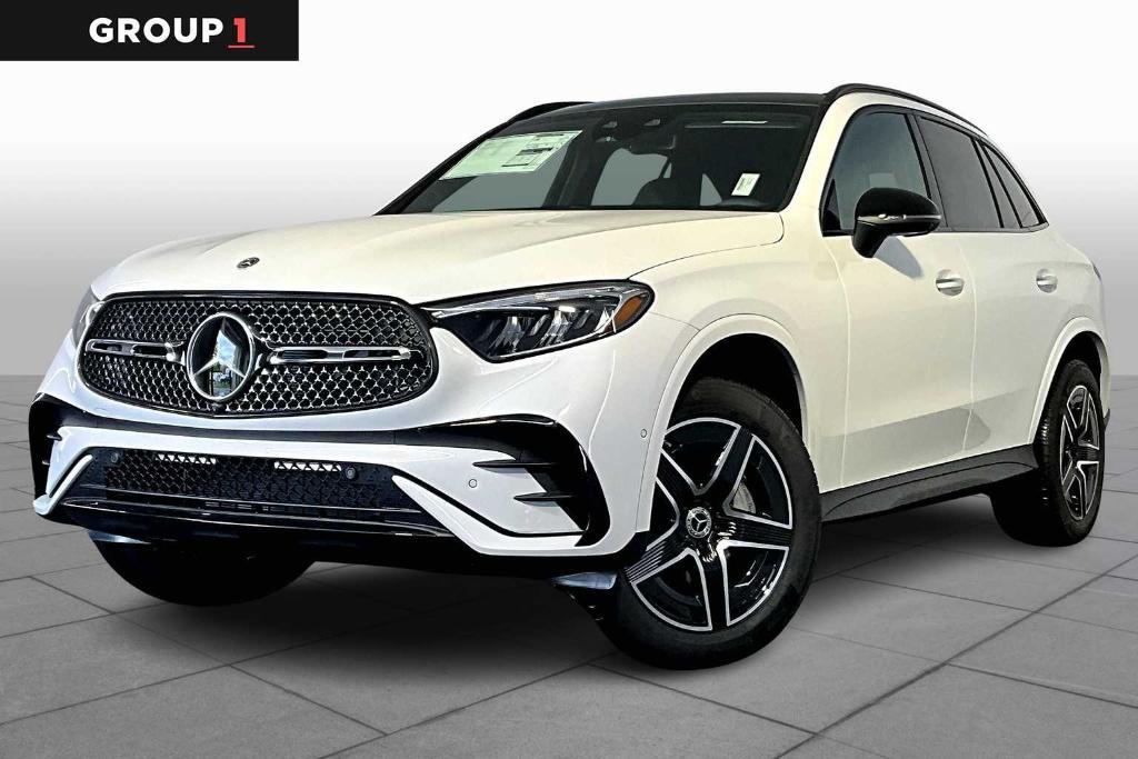 new 2025 Mercedes-Benz GLC 300 car, priced at $66,940