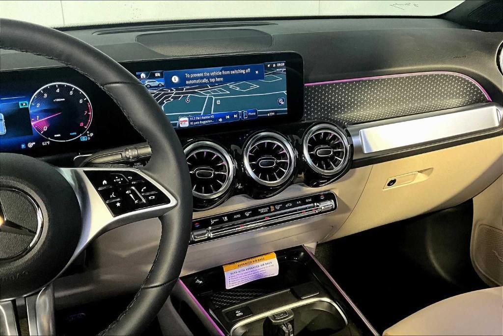 new 2025 Mercedes-Benz GLB 250 car, priced at $53,455