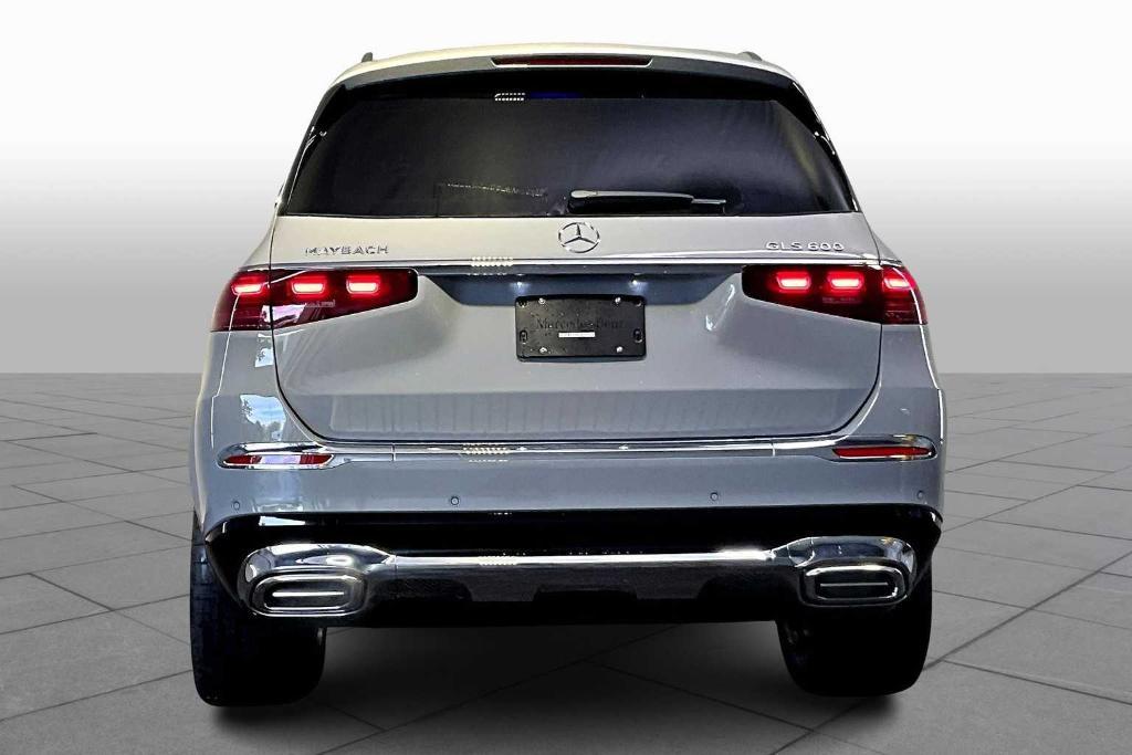 new 2025 Mercedes-Benz Maybach GLS 600 car, priced at $209,400