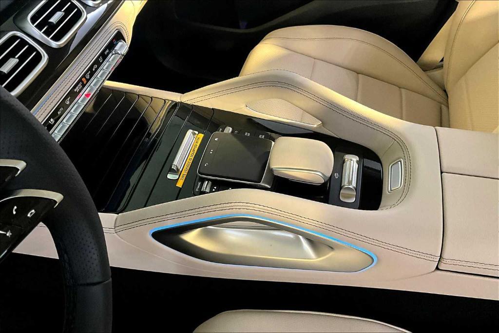 new 2025 Mercedes-Benz GLS 450 car, priced at $98,450