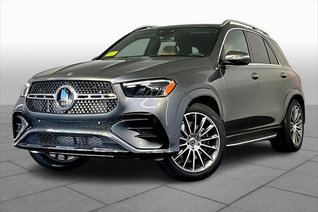 new 2025 Mercedes-Benz GLE 450 car, priced at $85,415