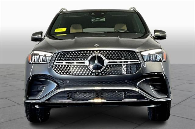 new 2025 Mercedes-Benz GLE 450 car, priced at $85,415