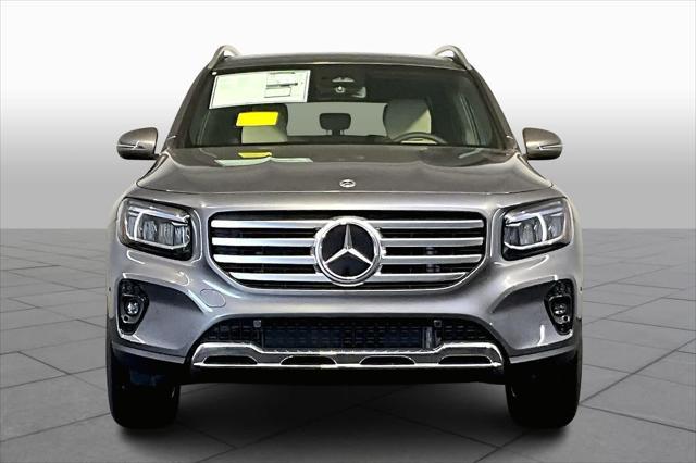 new 2025 Mercedes-Benz GLB 250 car, priced at $54,400