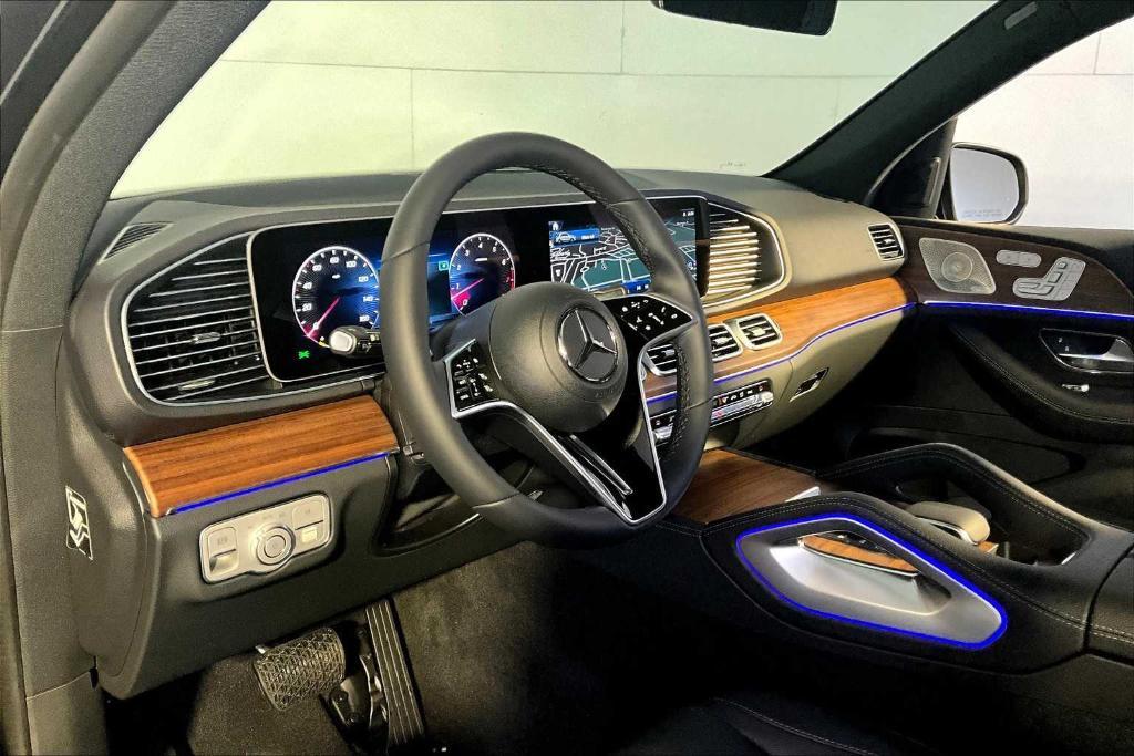 new 2025 Mercedes-Benz GLE 350 car, priced at $70,125