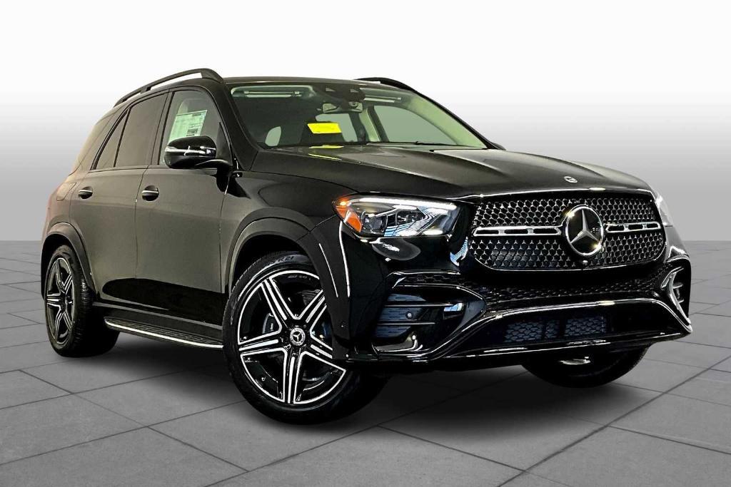new 2025 Mercedes-Benz GLE 580 car, priced at $104,160