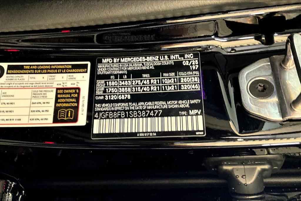 new 2025 Mercedes-Benz GLE 580 car, priced at $104,160