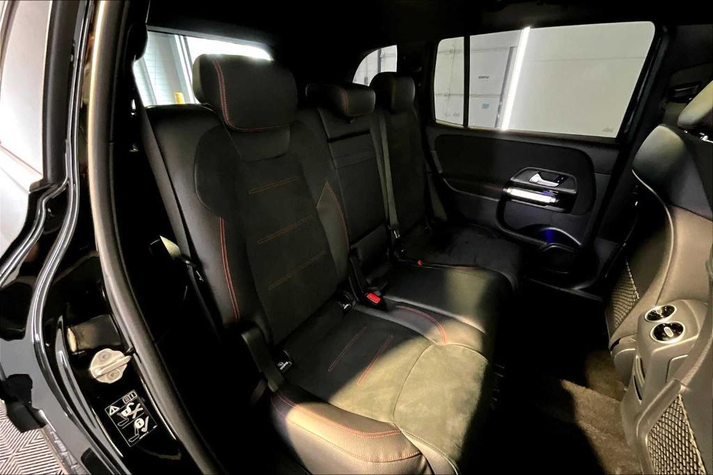 used 2022 Mercedes-Benz GLB 250 car, priced at $32,101