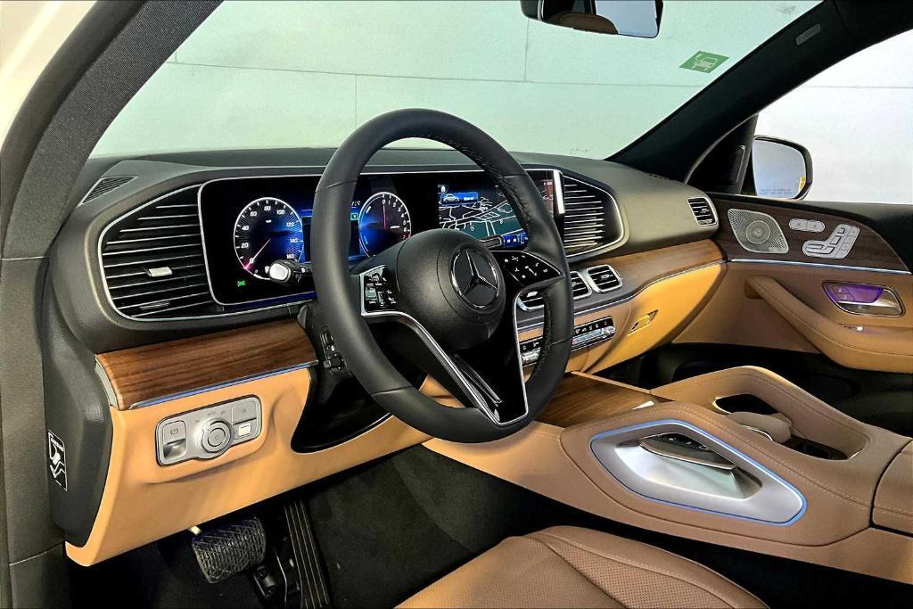 new 2025 Mercedes-Benz GLE 450e car, priced at $85,540