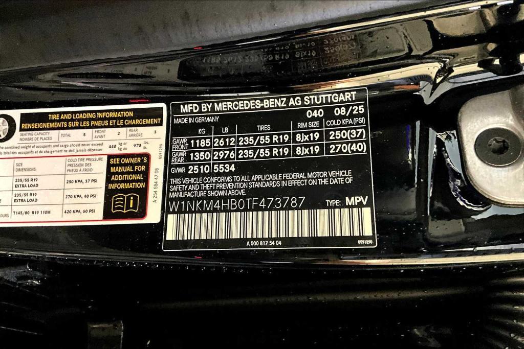 new 2026 Mercedes-Benz GLC 300 car, priced at $58,045
