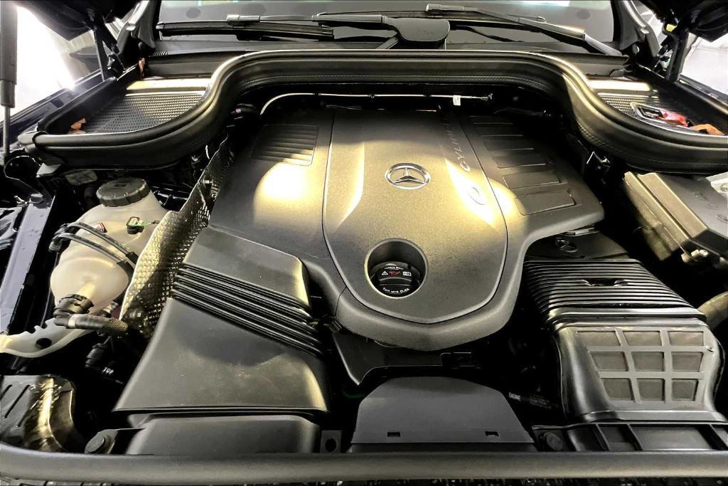 new 2026 Mercedes-Benz GLS 450 car, priced at $99,330