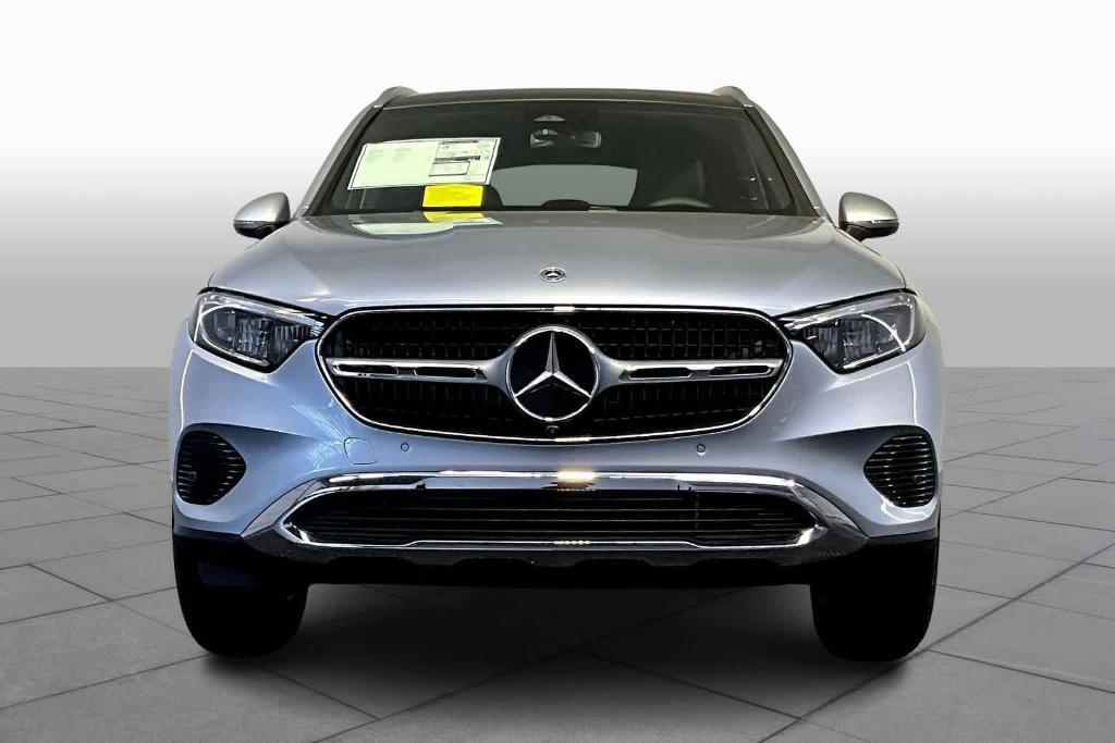 new 2026 Mercedes-Benz GLC 300 car, priced at $59,295