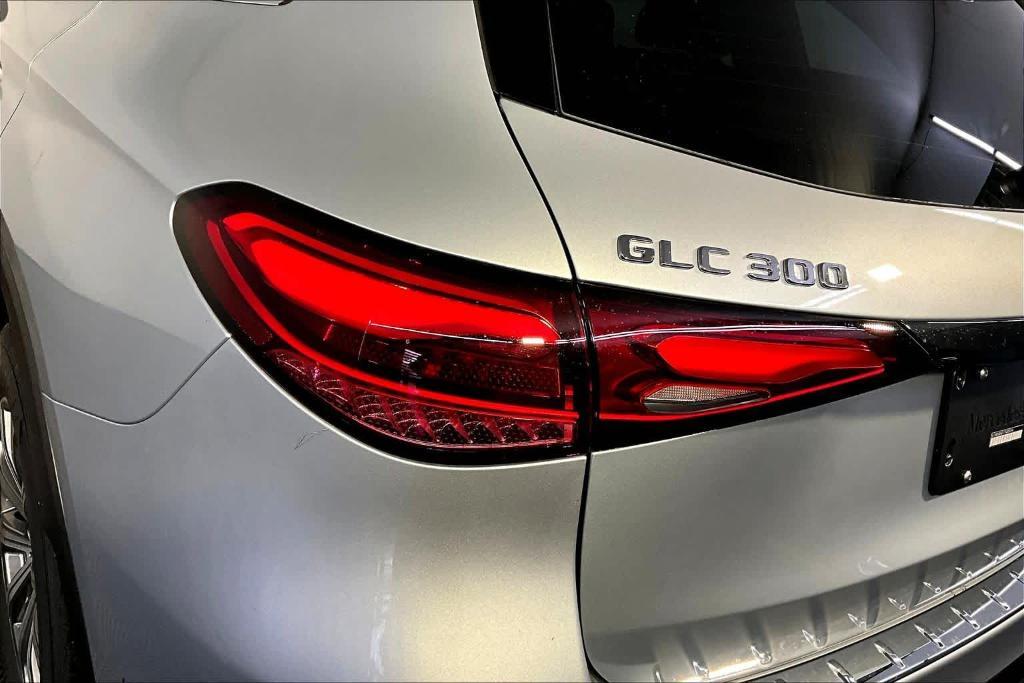 new 2026 Mercedes-Benz GLC 300 car, priced at $59,295
