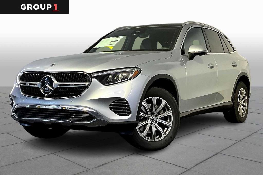 new 2026 Mercedes-Benz GLC 300 car, priced at $59,295