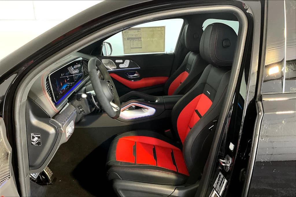 new 2025 Mercedes-Benz AMG GLE 53 car, priced at $106,500