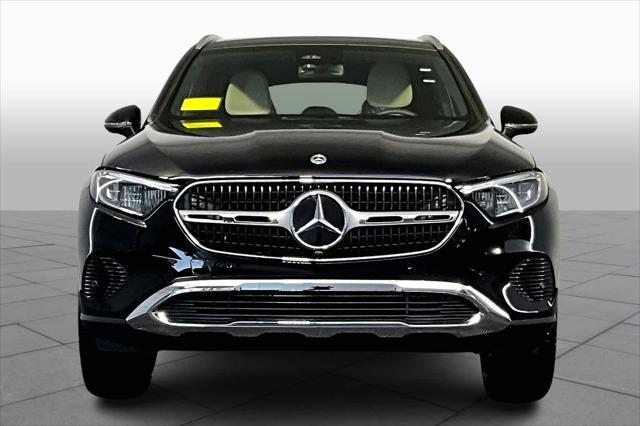 new 2024 Mercedes-Benz GLC 300 car, priced at $53,415