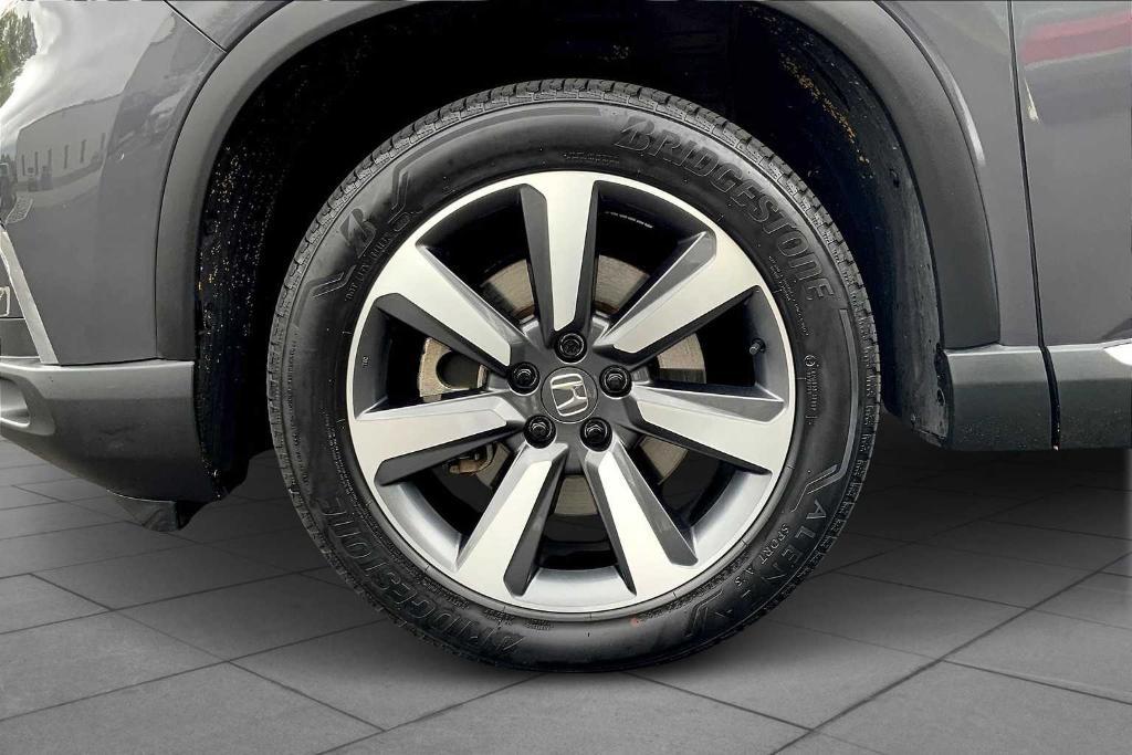 used 2023 Honda Pilot car, priced at $42,726