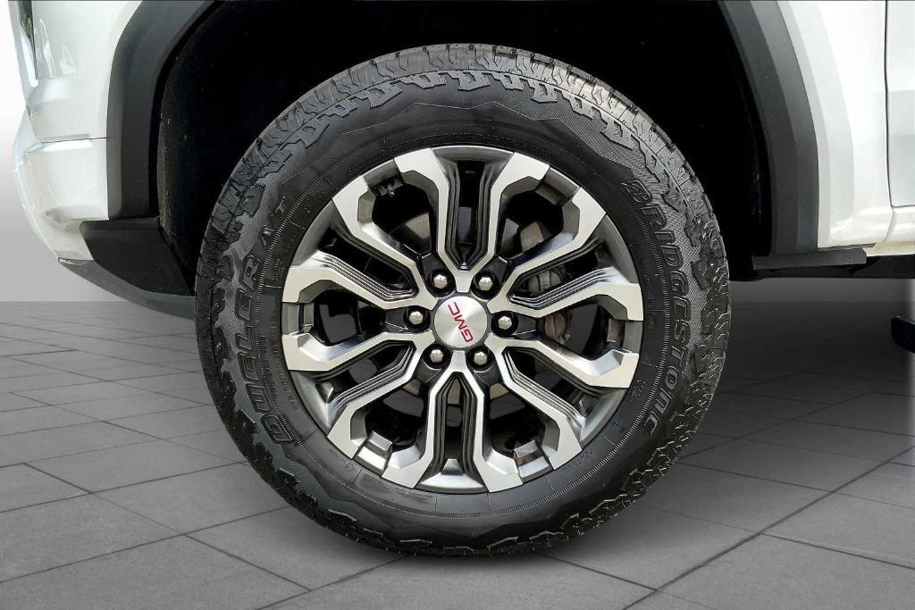 used 2024 GMC Canyon car, priced at $47,612