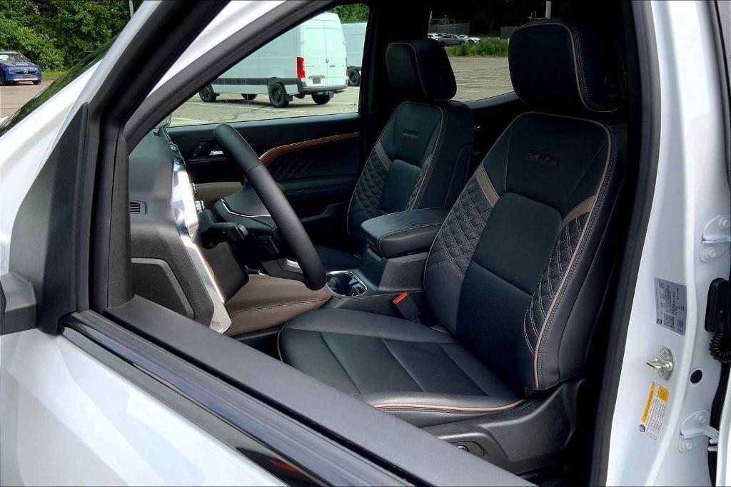 used 2024 GMC Canyon car, priced at $47,612