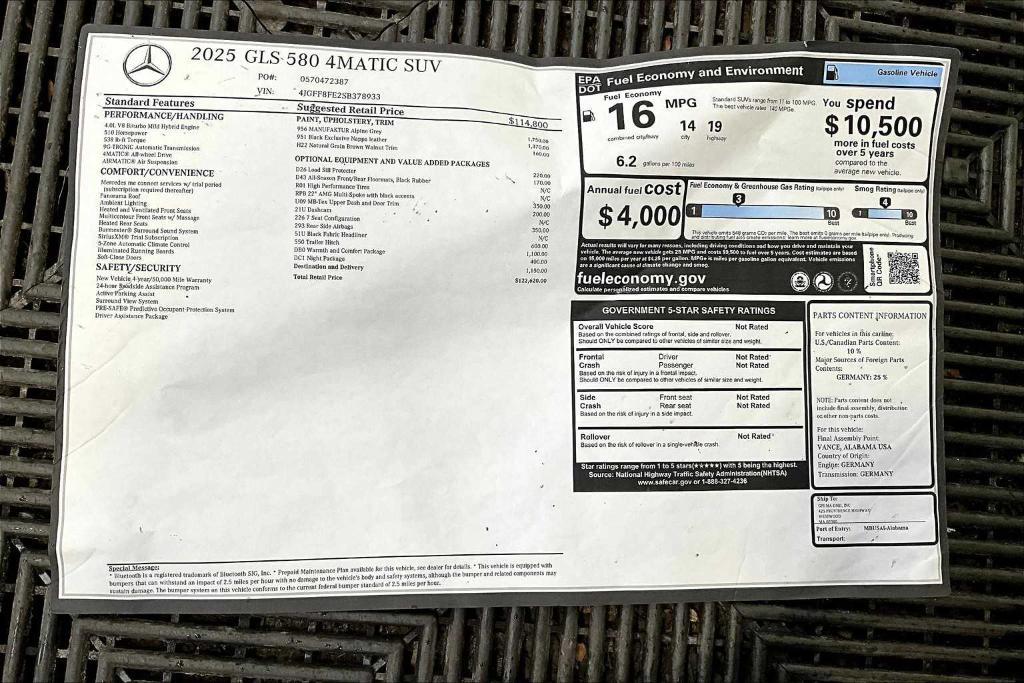 new 2025 Mercedes-Benz GLS 580 car, priced at $122,620