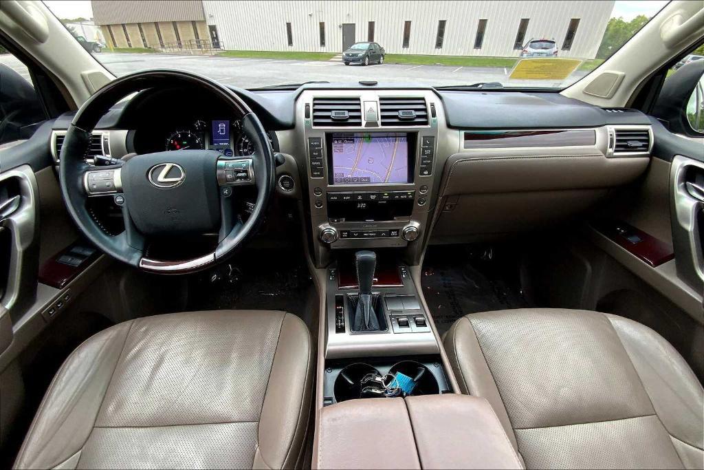 used 2017 Lexus GX 460 car, priced at $29,678
