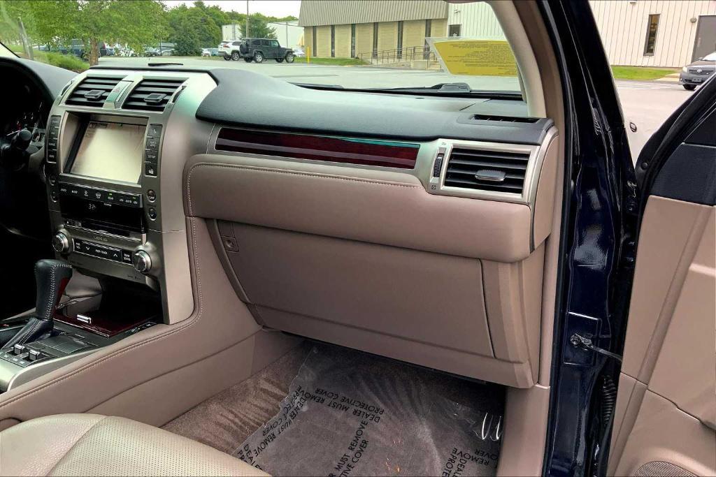 used 2017 Lexus GX 460 car, priced at $29,678