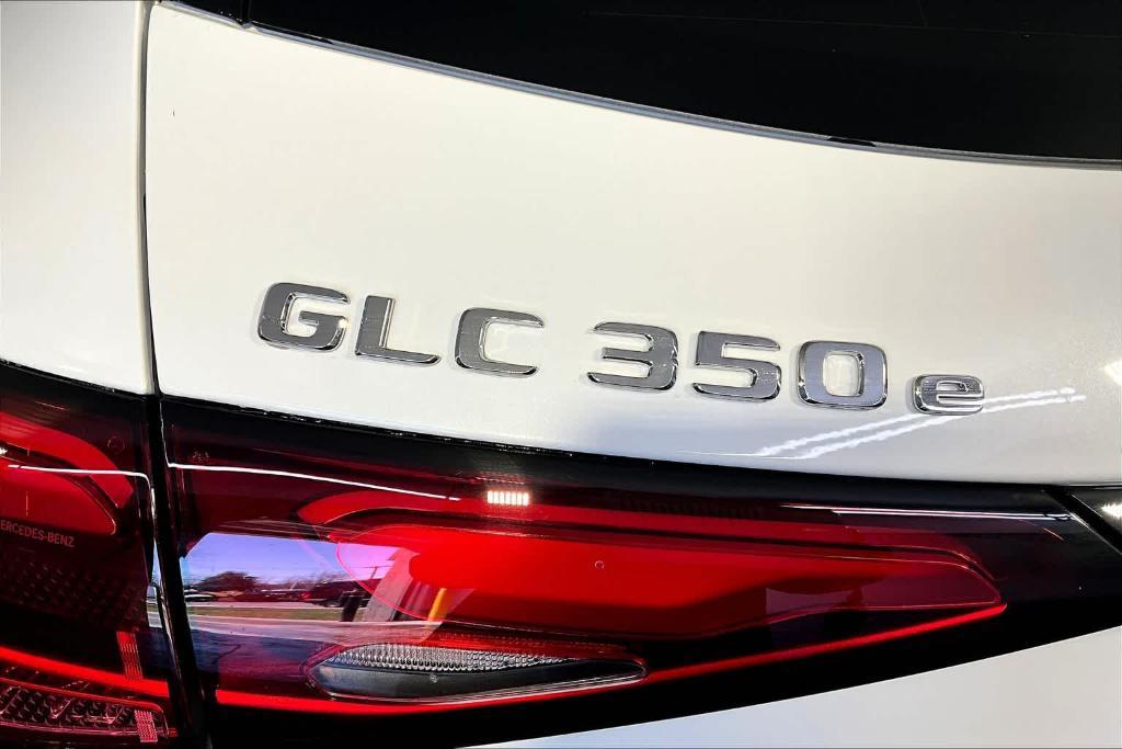 new 2025 Mercedes-Benz GLC 350e car, priced at $72,270