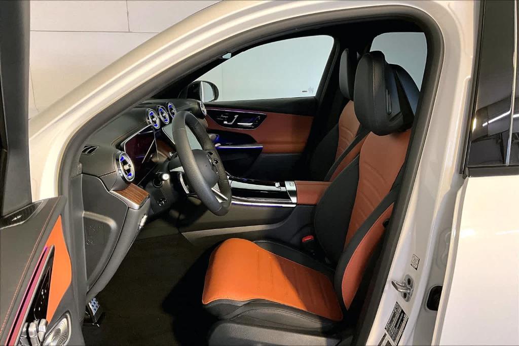 new 2025 Mercedes-Benz GLC 350e car, priced at $72,270