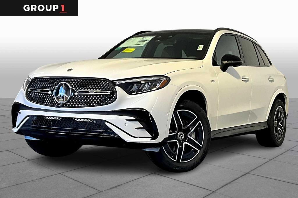new 2025 Mercedes-Benz GLC 350e car, priced at $72,270