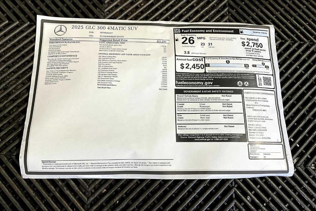 new 2025 Mercedes-Benz GLC 300 car, priced at $62,795