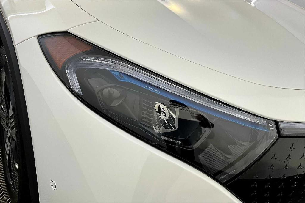 new 2025 Mercedes-Benz EQB 350 car, priced at $65,830