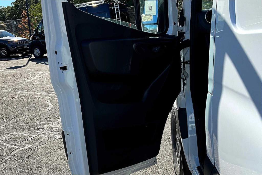 new 2025 Mercedes-Benz Sprinter 2500 car, priced at $62,814