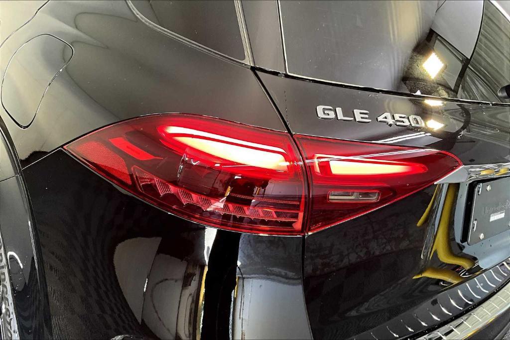 new 2025 Mercedes-Benz GLE 450e car, priced at $78,895