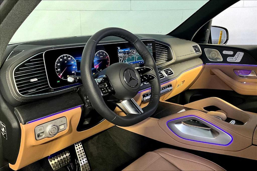 new 2025 Mercedes-Benz GLS 450 car, priced at $98,580
