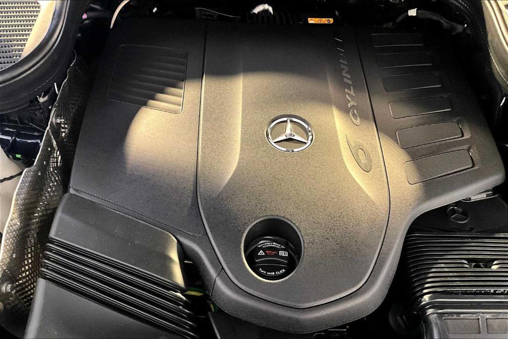 new 2026 Mercedes-Benz GLE 450 car, priced at $85,695