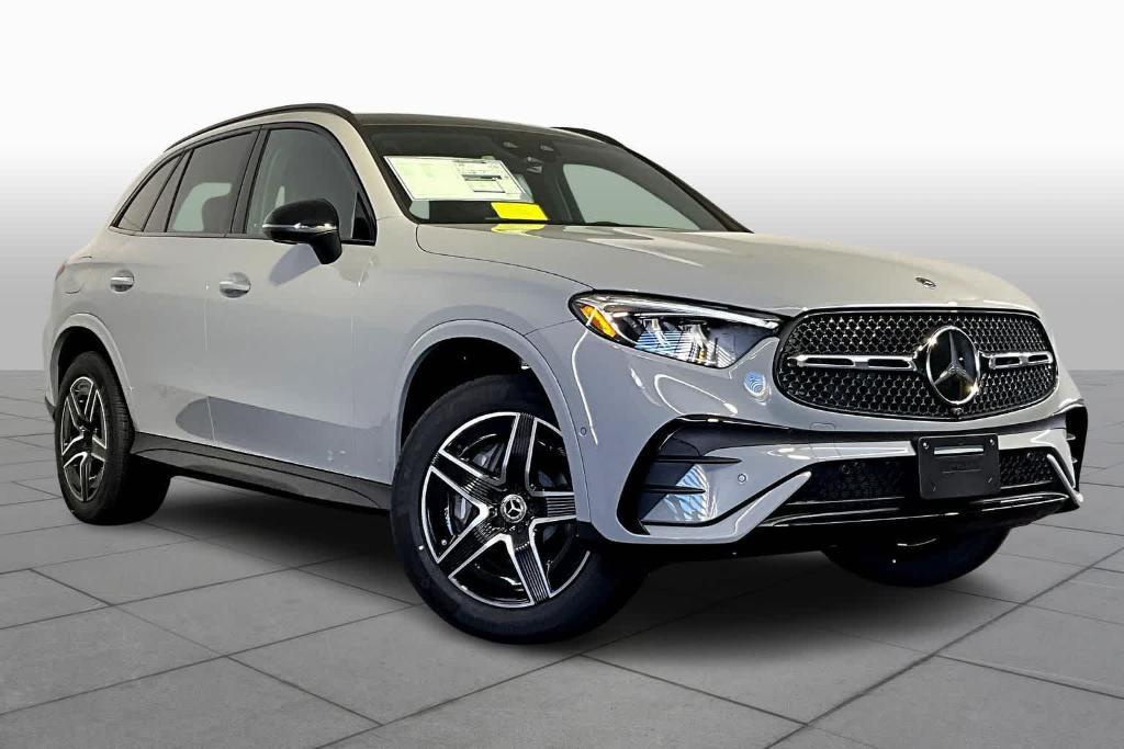 new 2026 Mercedes-Benz GLC 300 car, priced at $65,705