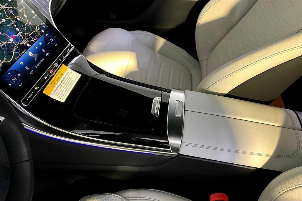 new 2025 Mercedes-Benz GLC 300 car, priced at $64,115
