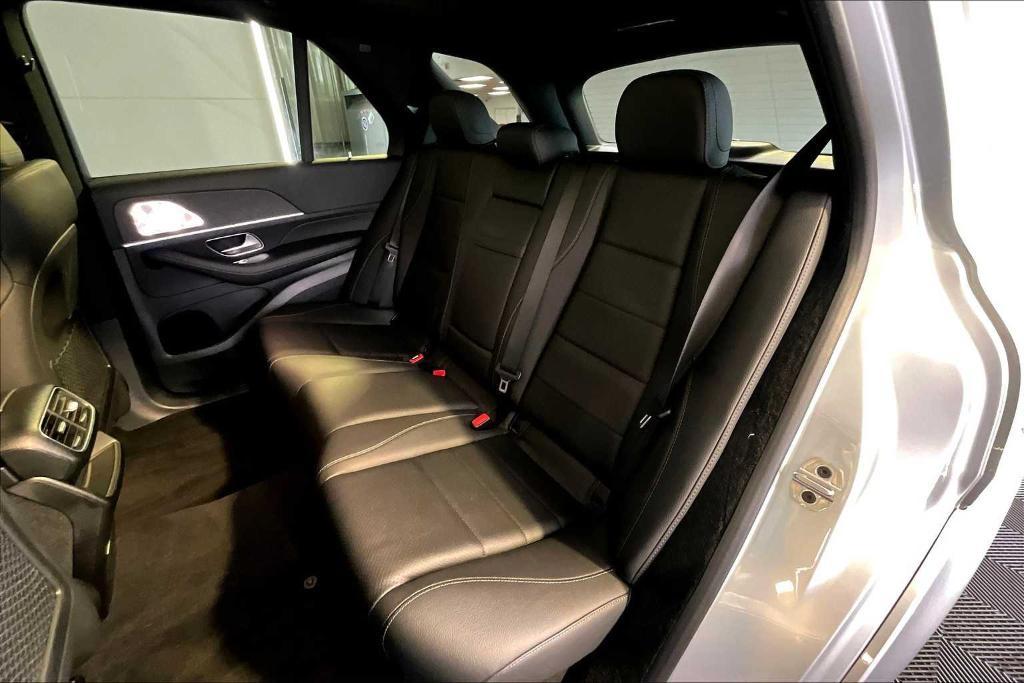 used 2025 Mercedes-Benz GLE 450e car, priced at $74,998