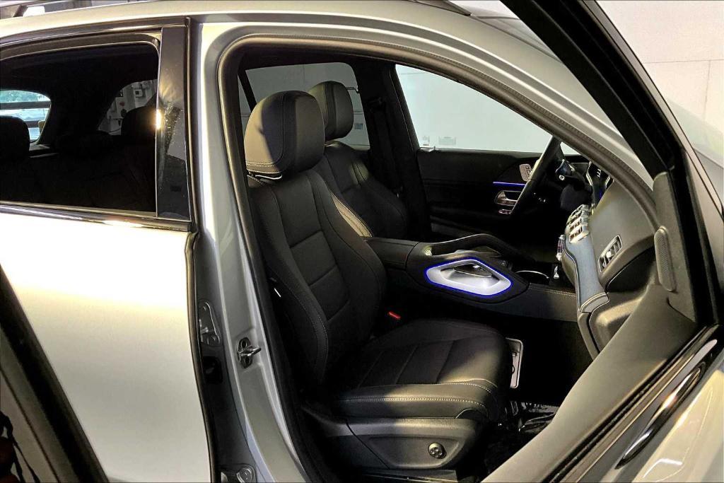 used 2025 Mercedes-Benz GLE 450e car, priced at $74,998