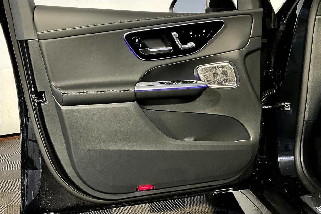 new 2026 Mercedes-Benz GLC 300 car, priced at $64,705