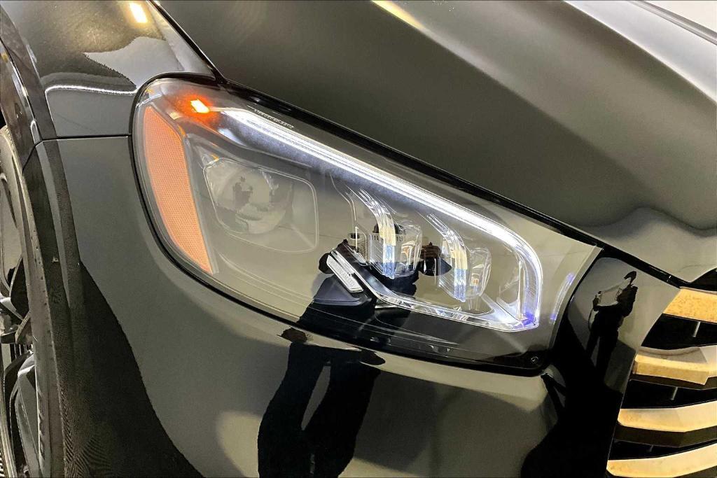 new 2026 Mercedes-Benz GLS 580 car, priced at $130,185