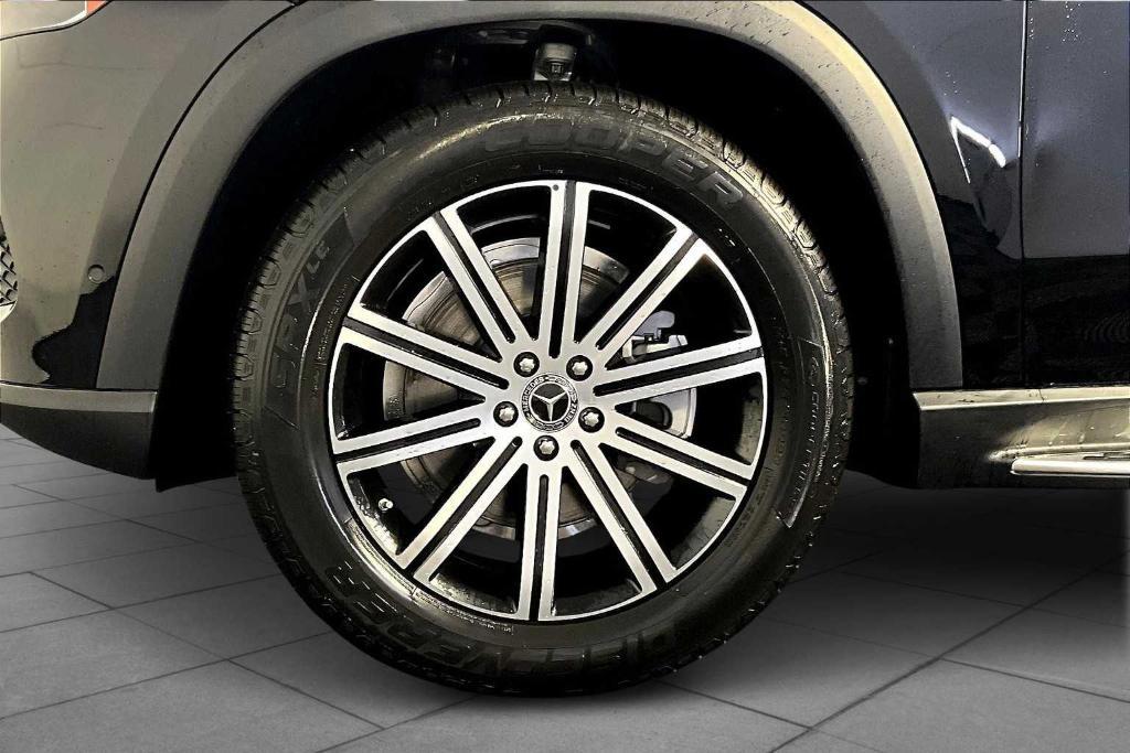 new 2026 Mercedes-Benz GLE 350 car, priced at $70,020