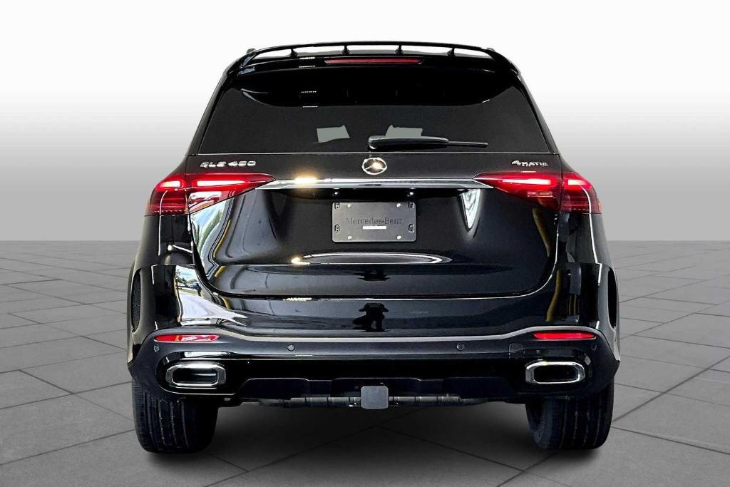 new 2025 Mercedes-Benz GLE 450 car, priced at $82,885