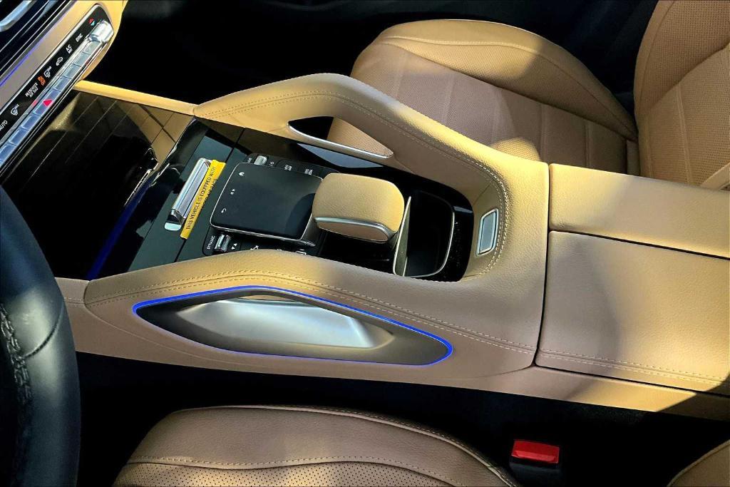 new 2025 Mercedes-Benz GLE 450 car, priced at $82,885